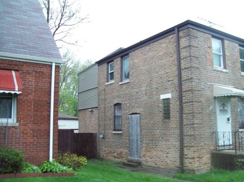 9708 Ellis Ave, Chicago, IL 60628-1514