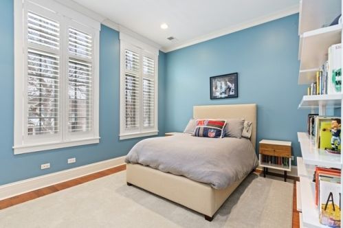 1309 Nelson St, Chicago IL 60657-3042 exterior