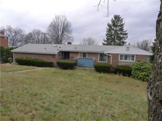 854 Bower Hill Rd, Pittsburgh PA  15243-1922 exterior