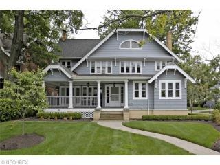 15731 Lake Ave, Cleveland, OH 44107-1223