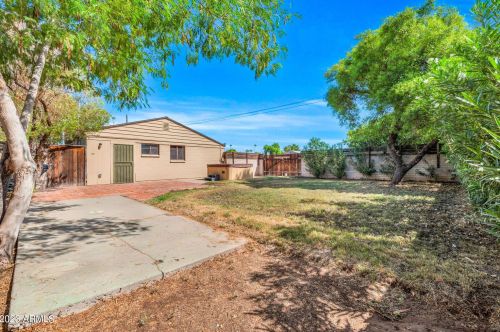 4316 3rd Ave, Phoenix AZ  85013-2913 exterior