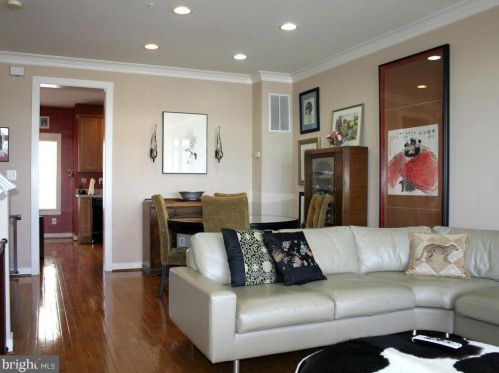 11020 Amherst Ave, Silver Spring MD  20902-7626 exterior