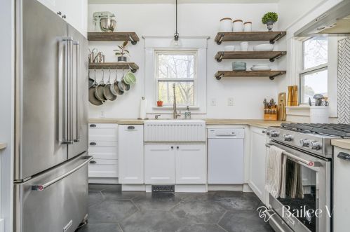 1030 Fairmount St, Grand Rapids MI 49506-1529 exterior