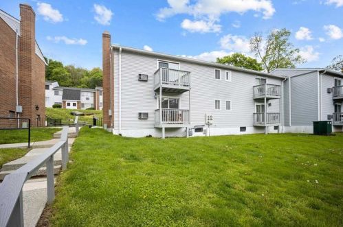 2740 South Rd, Poughkeepsie NY  12601-5241 exterior