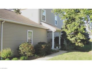4227 River Ridge Dr, Cleveland, OH 44109-3795