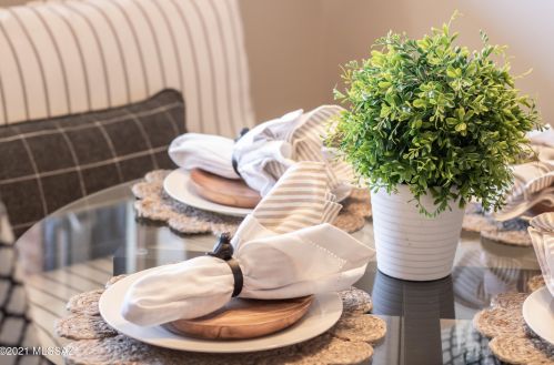 4047 Timrod St, Tucson AZ 85711-4255 exterior