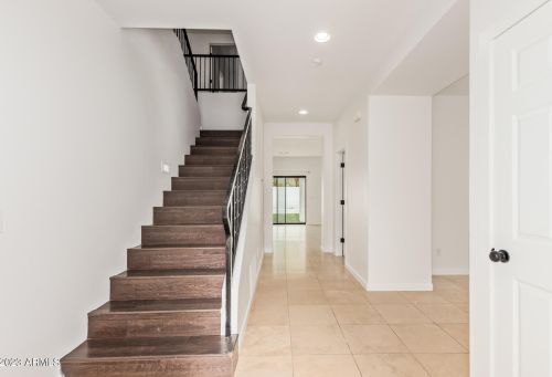 9837 Central Ave, Phoenix AZ 85020-1008 exterior