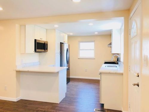 2929 Webster Ave, Pittsburgh PA  15219-4209 exterior