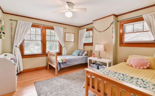 622 67, Milwaukee WI 53213-3953 exterior