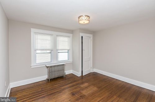 54 Elmwood Ave, Manor PA 19036-2321 exterior