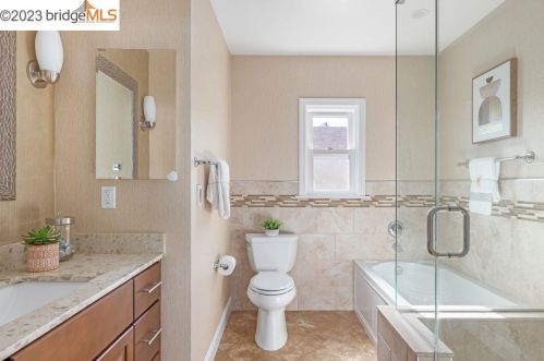 1332 Dwight Way, Berkeley CA 94710-2537 exterior