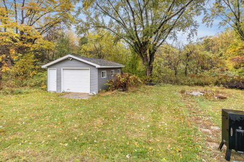 5228 E Ave, Kalamazoo MI 49009-9006 exterior