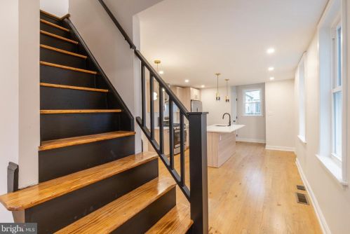 2233 Cedar St, Philadelphia PA  19125-2909 exterior