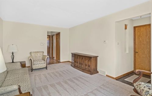 6022 Natoma Ave, Chicago IL 60707-3919 exterior