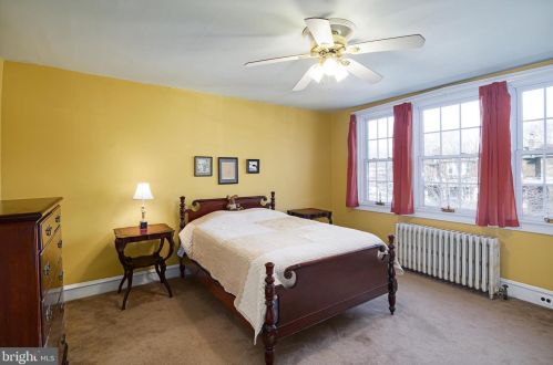 3308 Friendship St, Philadelphia PA 19149-1619 exterior