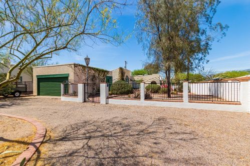 1321 Lester St, Tucson, AZ 85719-3624