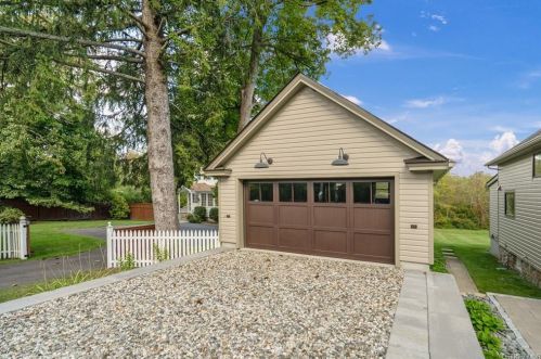 505 Bedford Rd, Armonk NY 10504-2905 exterior