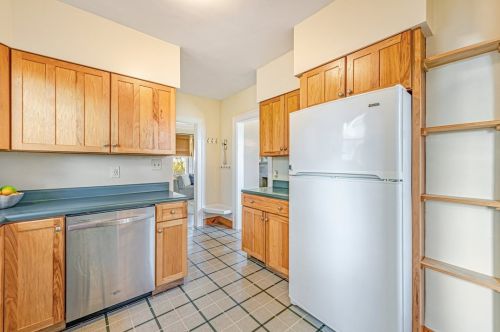 152 Jamaica Ave, Pittsburgh PA 15229-1748 exterior