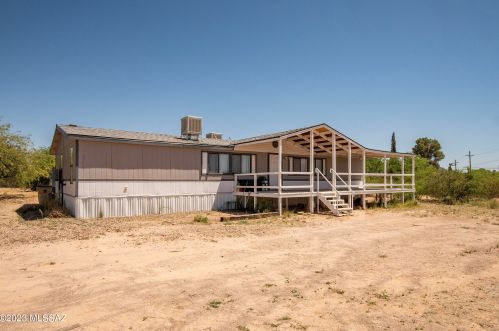 7205 Camino De Oeste, Tucson, AZ 85746-8581