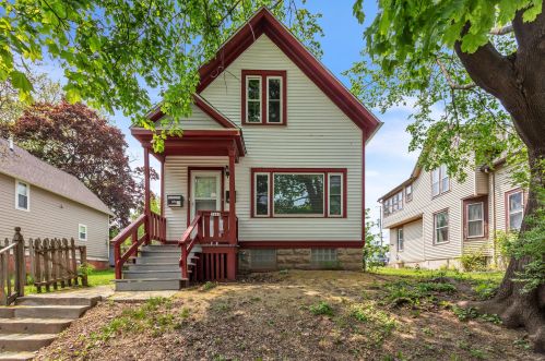 2845 Buffum St, Milwaukee, WI 53212-2512