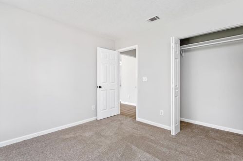 320 Emerald Grn Ct, Atlanta GA 30349-8420 exterior