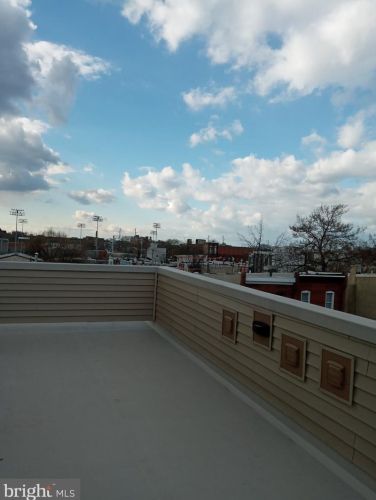 2127 9th St, Philadelphia PA  19122-1313 exterior