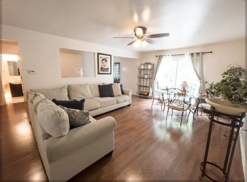 1030 Antram St, Joliet, IL 60432-1306