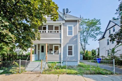 61 Euclid Ave, Springfield MA 01108-1725 exterior