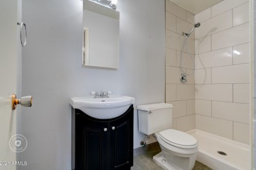 4552 15th Ave, Phoenix AZ 85015-5573 exterior