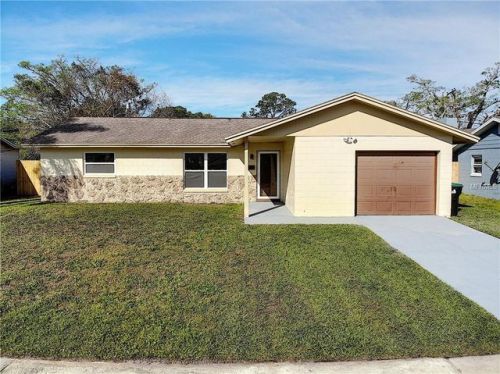 944 Park Mnr Dr, Orlando FL  32825-6741 exterior