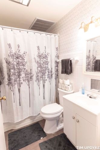 2323 Harding Ave, Meskegon MI 49441-1323 exterior