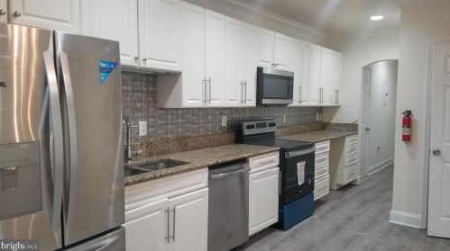 1721 Capitol Ave, Washington DC  20002-2246 exterior