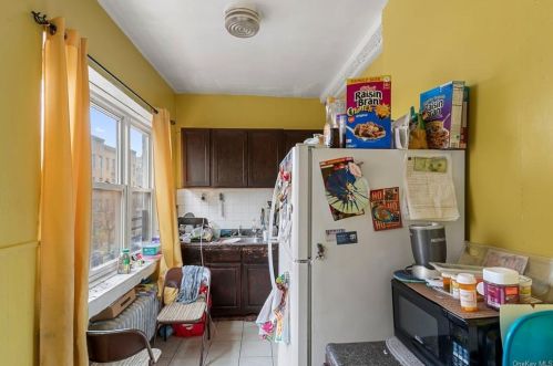 1323 Commonwealth Ave, Bronx NY 10473-3603 exterior