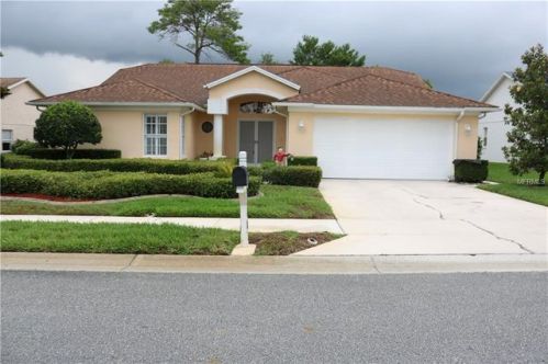 8210 Danbury Ln, Port Richey, FL 34667-6524