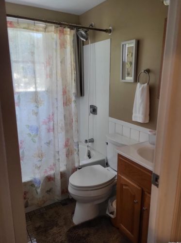 171 Belmont Ave, Babylon NY 11704-3419 exterior