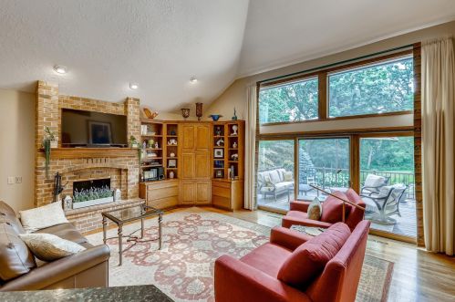 13684 Dunbar Way, Saint Paul MN 55124-5246 exterior