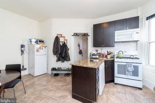 4921 Hazel Ave, Philadelphia PA 19143-2005 exterior