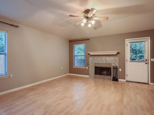 1107 Emmitt Run, Austin TX  78721-3028 exterior