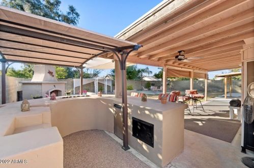 13008 38 Ave, Phoenix AZ 85053-4502 exterior