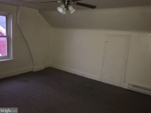 75 Evans St, Pottstown PA 19464-5548 exterior