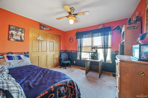 1256 Boxwood Dr, Bull Valley IL 60014-8396 exterior