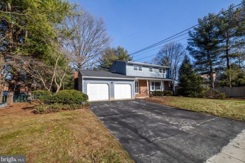 45 Schmidt Ln, New Brunswick, NJ 08902-1381