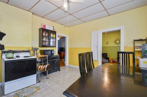 91 Southgate St, Worcester MA 01603-2846 exterior