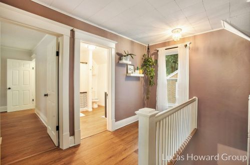 1896 5 St, Meskegon MI 49444-1009 exterior