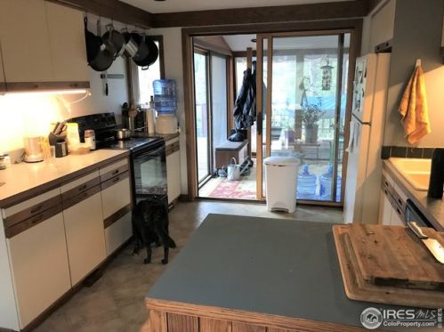 893 Logan Ml Rd, Boulder CO 80302-8729 exterior