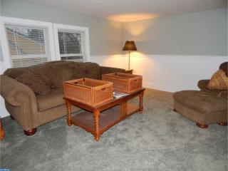 114 Edinburg Rd, Trenton NJ  08619-1712 exterior