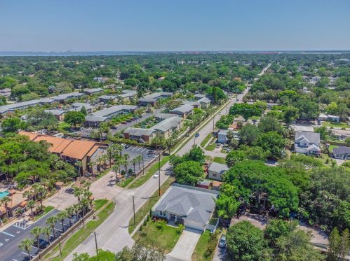 3502 Mcelroy Ave, Tampa FL 33611-3606 exterior