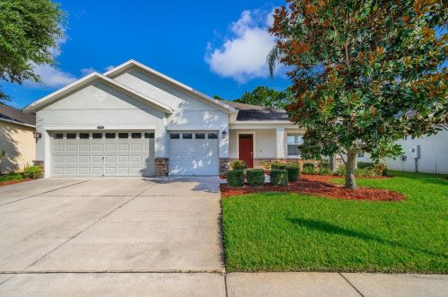 2211 Crosston Cir, Orlando, FL 32824-4241