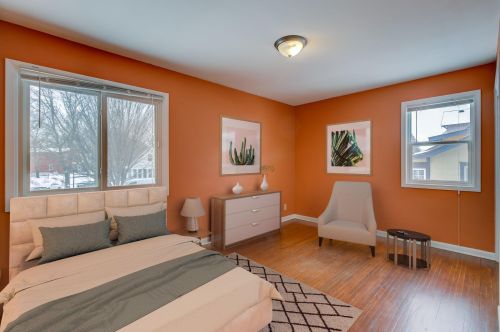 604 Gotzian St, Saint Paul MN 55106-4652 exterior