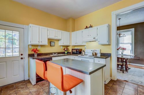 6616 Alabama Ave, Saint Louis MO 63111-2717 exterior